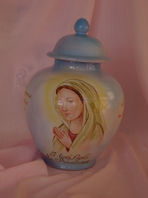 Ceramiche d-Arte di Albisola - Madonna di Medjugorje. Maiolica